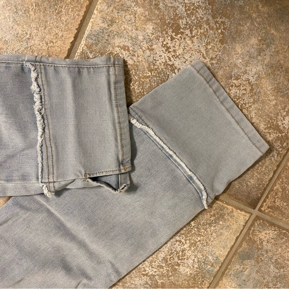 Charlie B Cropped and Cuffed Pants. Soft Fabric. Light Wash. - Picture 12 of 14